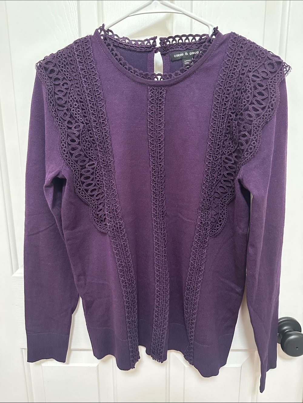 0205 Cable & Gauge‎ Deep Purple Crochet-Trim Knit Top small